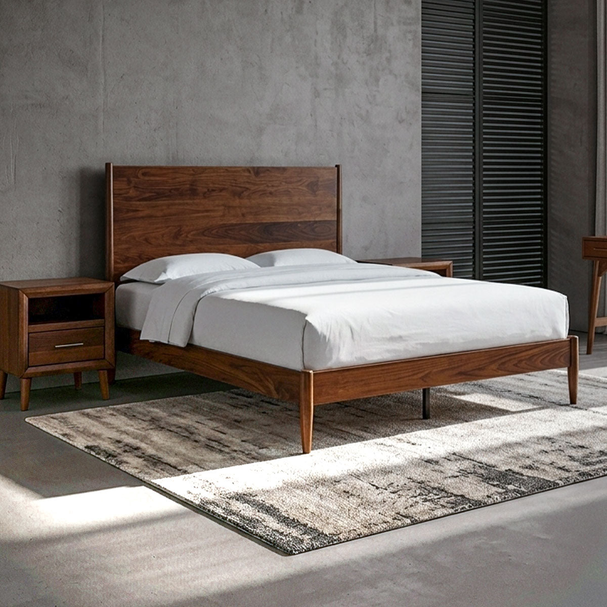 Aleara Queen Brown Bedframe detail